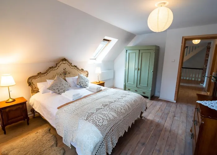 別荘 Stara Szlifiernia - Dom Na Wylacznosc シクラルスカ・ポレンバ